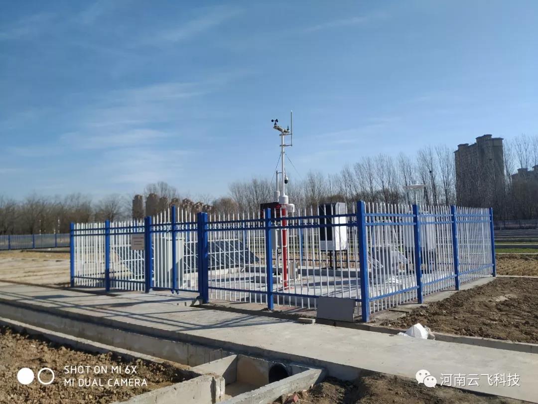 云飛科技在農(nóng)科院示范基地建設(shè)的病蟲(chóng)害觀測(cè)站